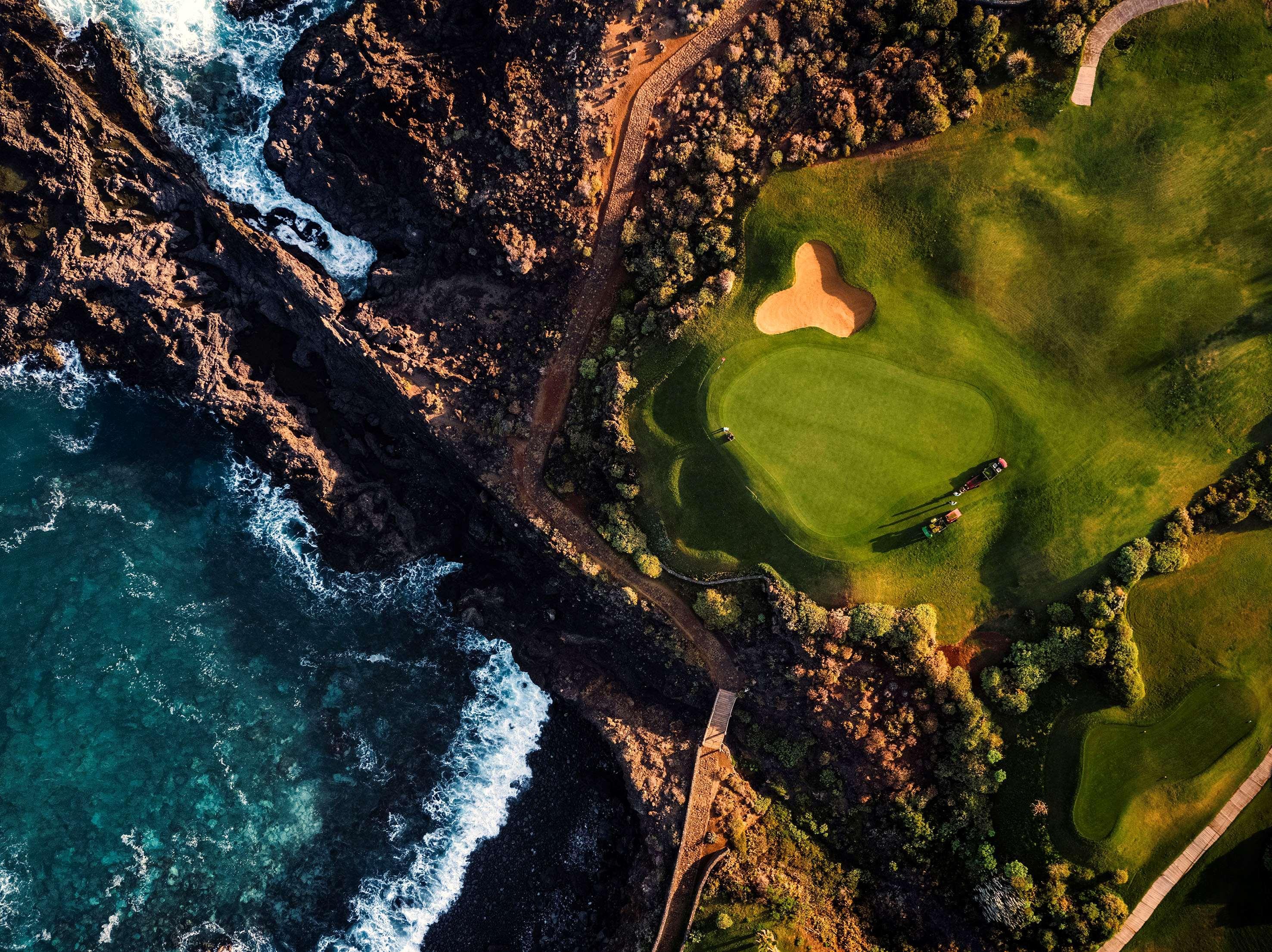 Hotel Hacienda Del Conde Melia Collection Golf & Spa - Adults Only Buenavista Del Norte Exterior photo The 7th green at Pebble Beach